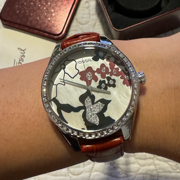 NWT Rare Fossil ES-1960 Women\'s Watch - Never been worn, tags on